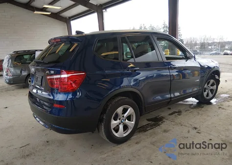 2011 BMW X3 xDrive28I z USA, uszkodzony, nr VIN 5UXWX5C55BL702227